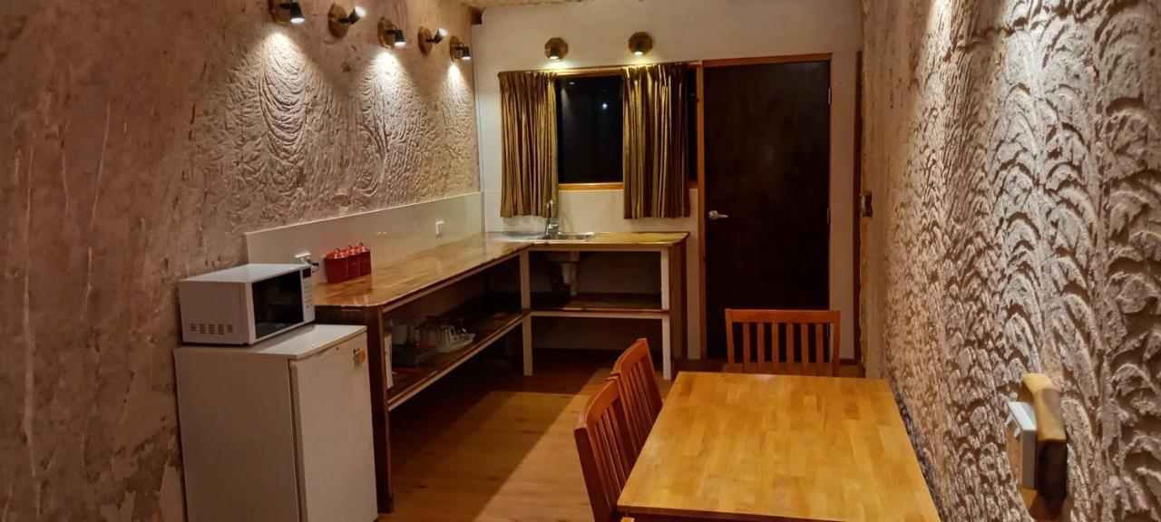 Venushill B+B Coober Pedy Extérieur photo