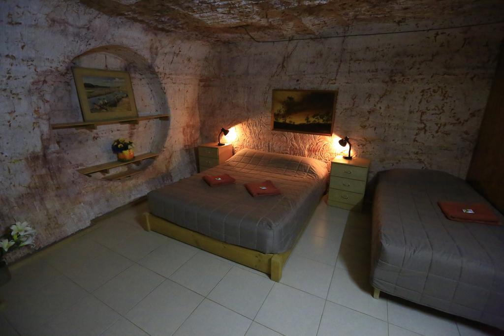 Venushill B+B Coober Pedy Extérieur photo